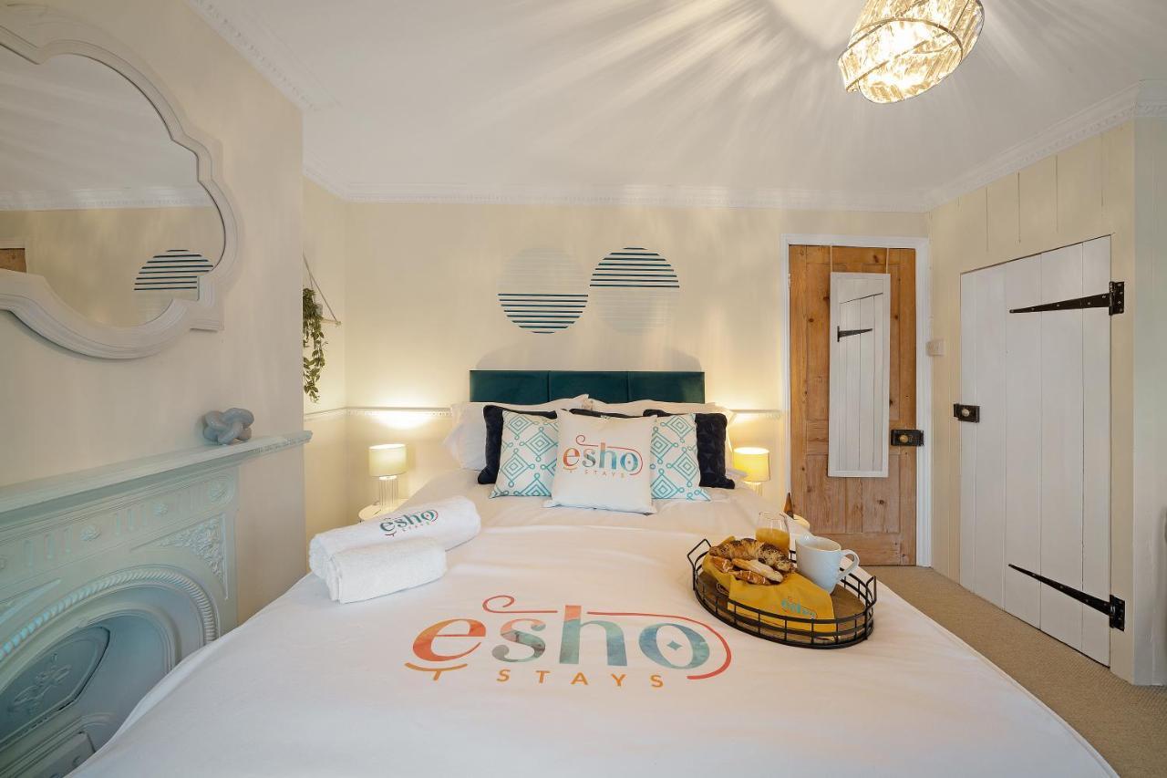 Cotswolds - 3 Bed House, With Garden, Wifi - Esho * Cirencester